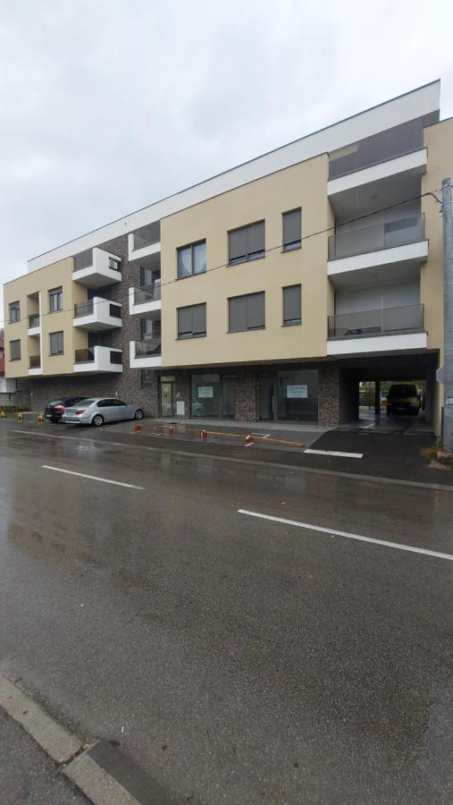 Apartman Solunska 18 Баня Лука Екстериор снимка