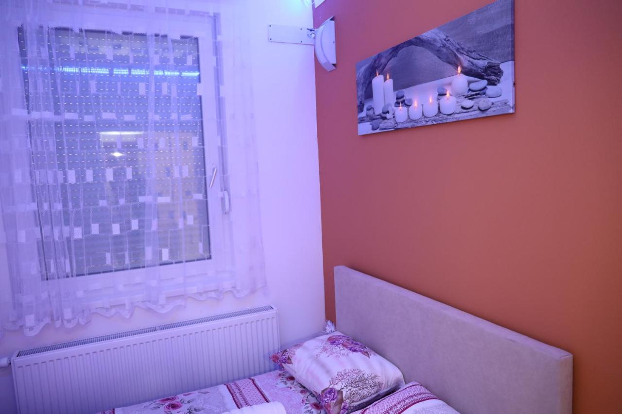 Apartman Solunska 18 Баня Лука Екстериор снимка